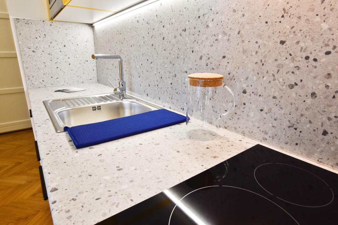 Zachar Apartman Sopron Ngoại thất bức ảnh